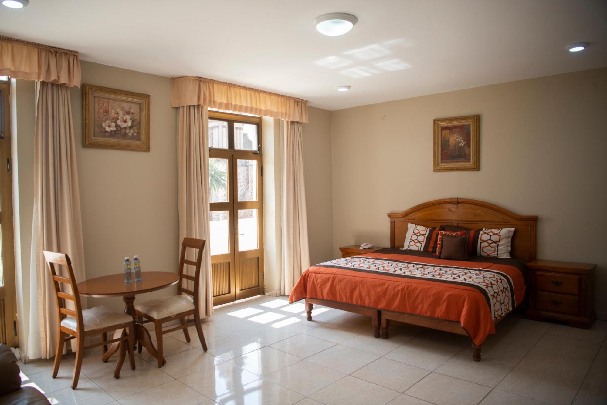 Hotel Fiesta Altena تيباتيتلان دي موريلوس المظهر الخارجي الصورة