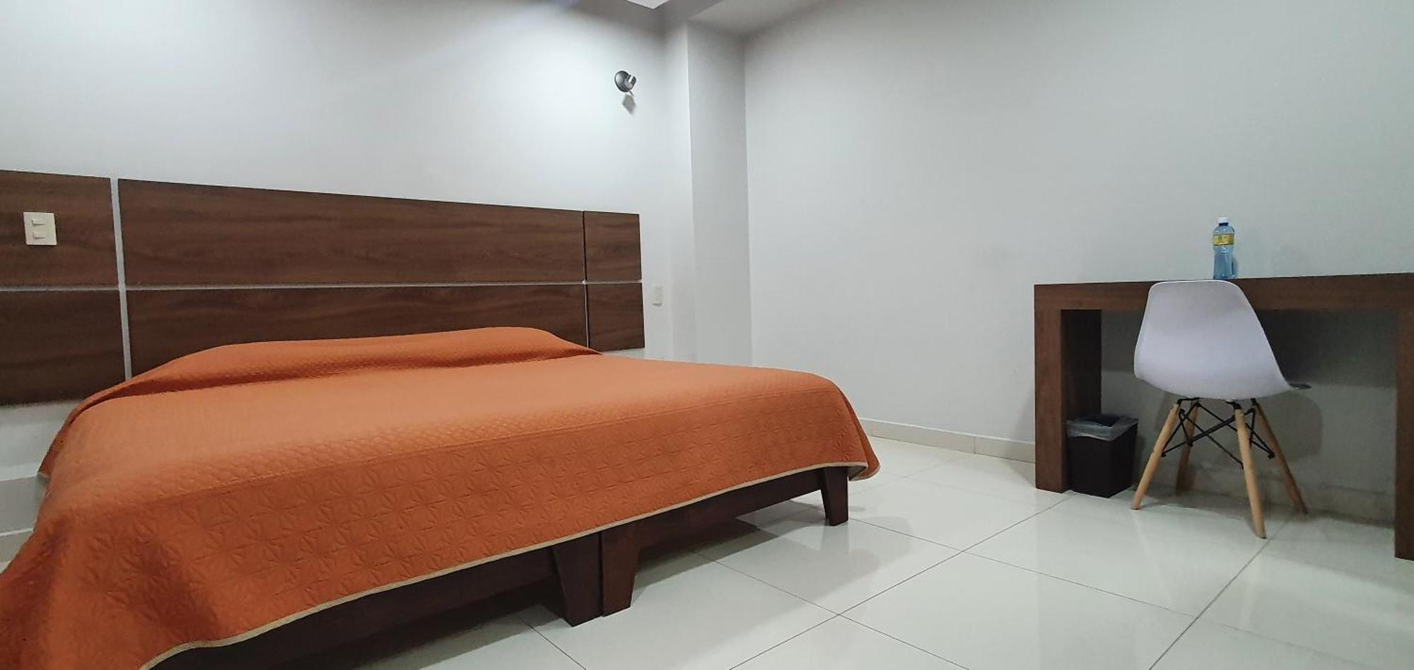 Hotel Fiesta Altena تيباتيتلان دي موريلوس المظهر الخارجي الصورة